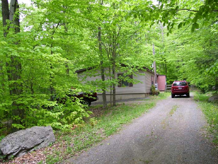 Greentown Ranch Nestled in 2 Acres of Woods
