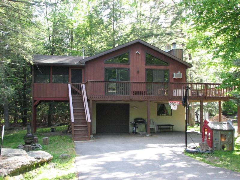 Lake Ariel Pocono Cabin/Chalet 3 Bedroom
