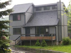 Lake Ariel vacation rentals