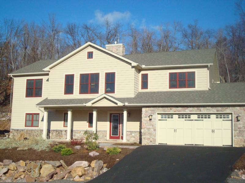 Big Boulder Brand New Single Home Close to BB and Lake - Hot Tub