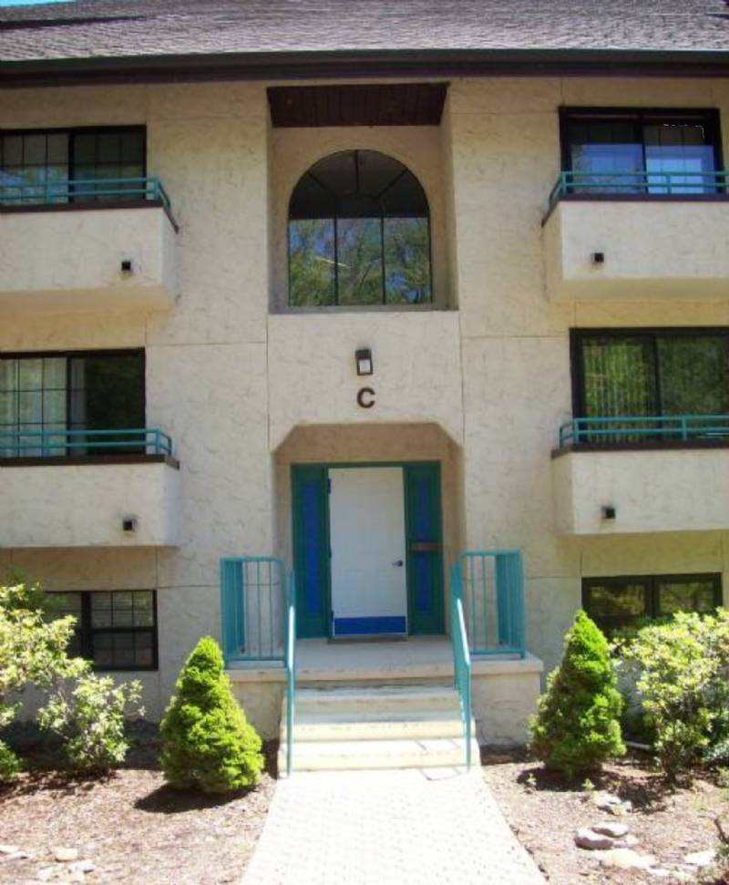 Big Boulder Midlake Condominium