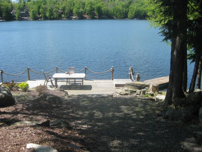 Lake Ariel vacation rentals