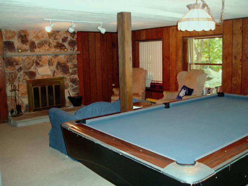 Poconos Home w/Hot Tub, Pool Table, 52" TV- #1834