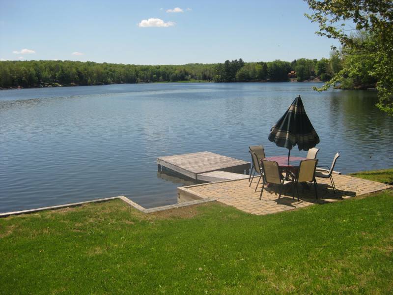 Lake Ariel vacation rentals