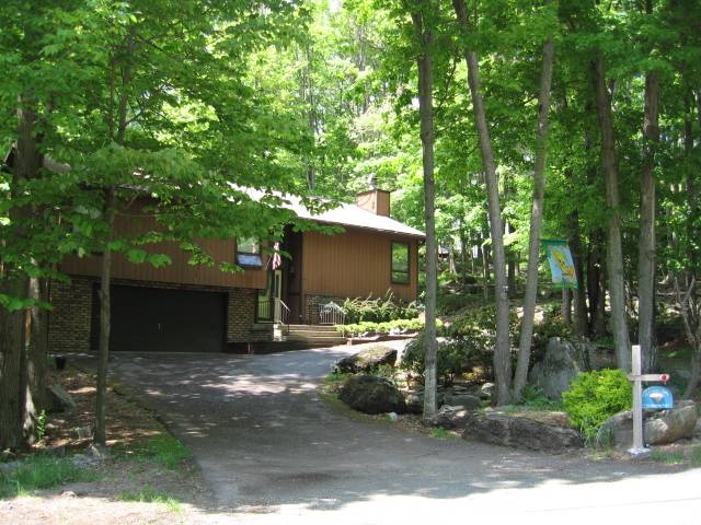 Lake Ariel vacation rental